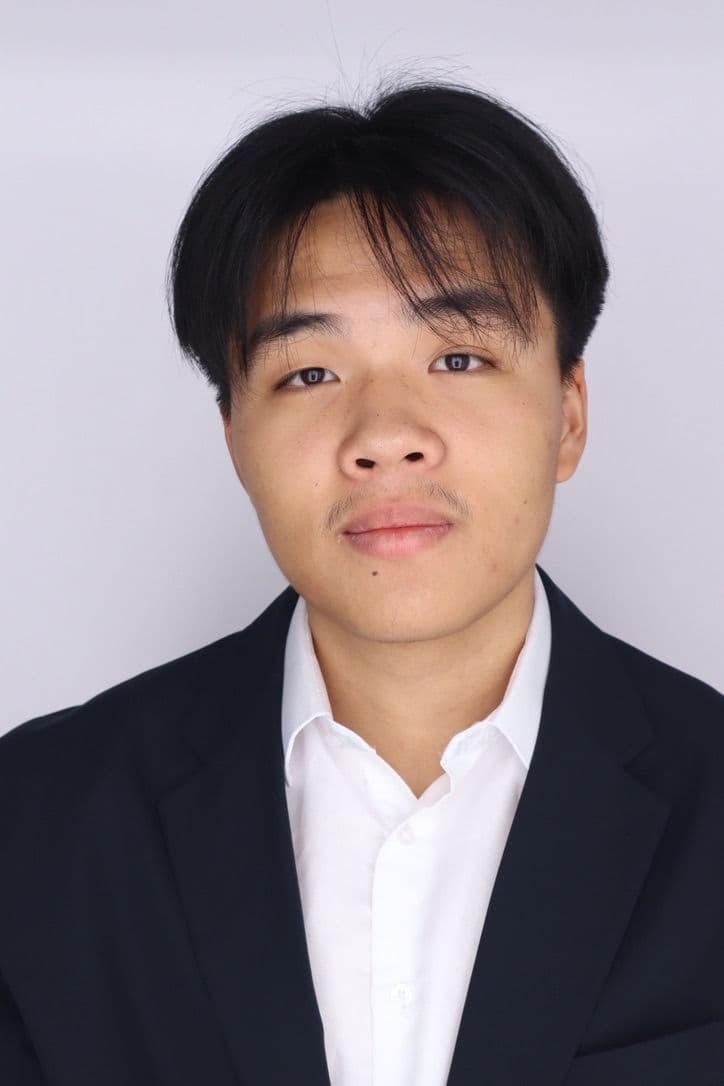 Yuyang Hu